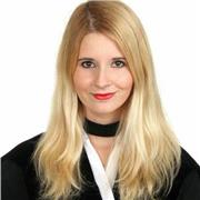 Alba, prof d'espagnol native et sciences